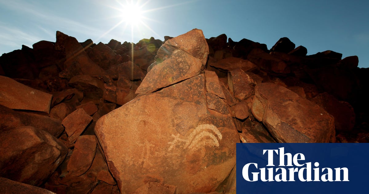 Fertiliser company urged to halt plans to remove Burrup Peninsula Indigenous rock art