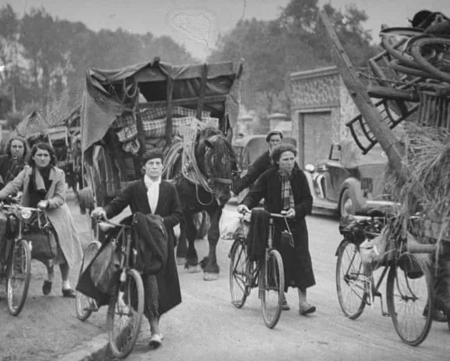 French refugees from the Paris region on their way south in 1940.