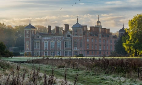 Haunted England Spooky days out: 10 of the most haunted houses in the UK | United ...