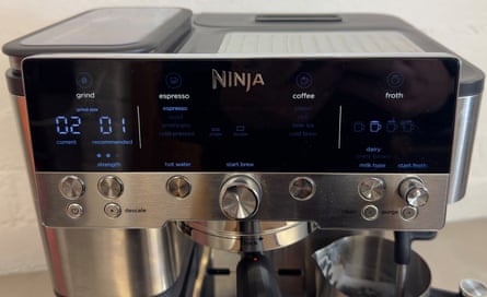 Ninja Cafe Luxe coffee machine buttons and dials