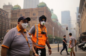 NSW Transport workers wear masks due to the smoke from the bushfires