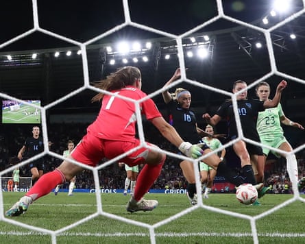 England Women v Italy Women, UEFA European Women's Championship, Semi Final, Football, Stade de Geneve, Geneva, Switzerland - 22 Jul 2025<br>EDITORIAL USE ONLY No use with unauthorised audio, video, data, fixture lists, club/league logos or "live" services. Online in-match use limited to 120 images, no video emulation. No use in betting, games or single club/league/player publications.
Mandatory Credit: Photo by Michael Zemanek/Shutterstock (15409306hk)
Chloe Kelly of England scores his sides second goal past Laura Giuliani of Italy
England Women v Italy Women, UEFA European Women's Championship, Semi Final, Football, Stade de Geneve, Geneva, Switzerland - 22 Jul 2025
