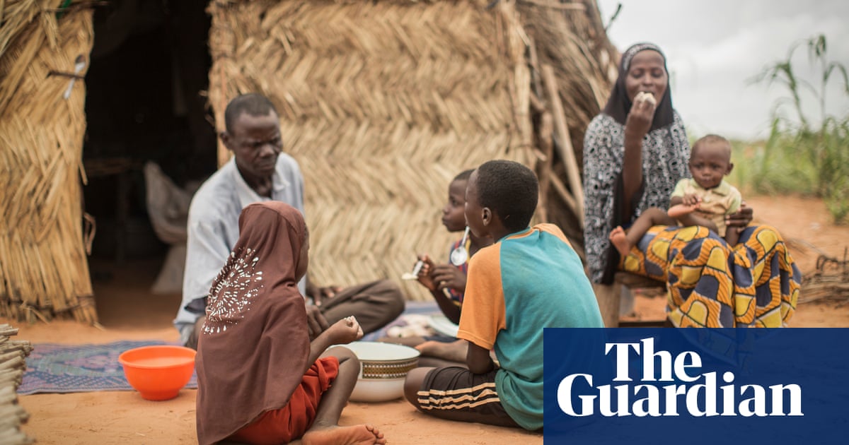 Family dinner time around the world - in pictures | Global Development