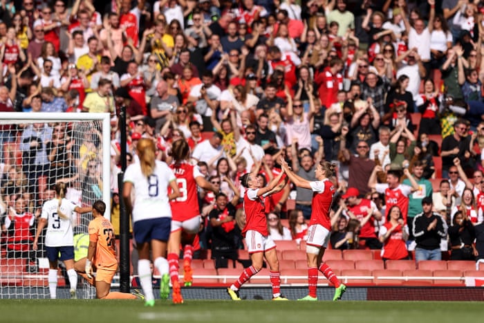 Arsenal’s Vivianne Miedema (right) is congratulated by Caitlin Foord after doubling the home side’s lead.