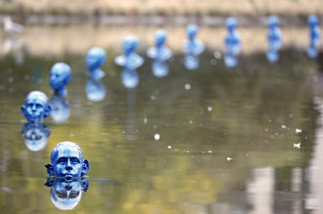 Where the Tides Ebb and Flow is an installation of 35 blue clone sculptures by Argentine artist Pedro Marzorati at the Park Montsouris in Paris, France. This artwork illustrates the theme of rising sea levels due to the global warming as part of the COP21 Paris conference next in December in Paris. 