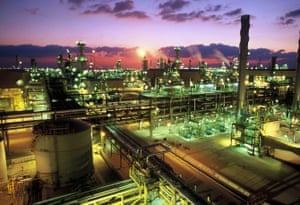 Ukraine crisis: Biden ‘convinced’ Russia plans invasion; Putin oversees nuclear drills – live | World news 1 A natural gas facility is seen in Qatar.
