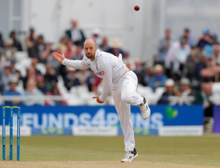 Jack Leach in action against New Zealand in June 2022