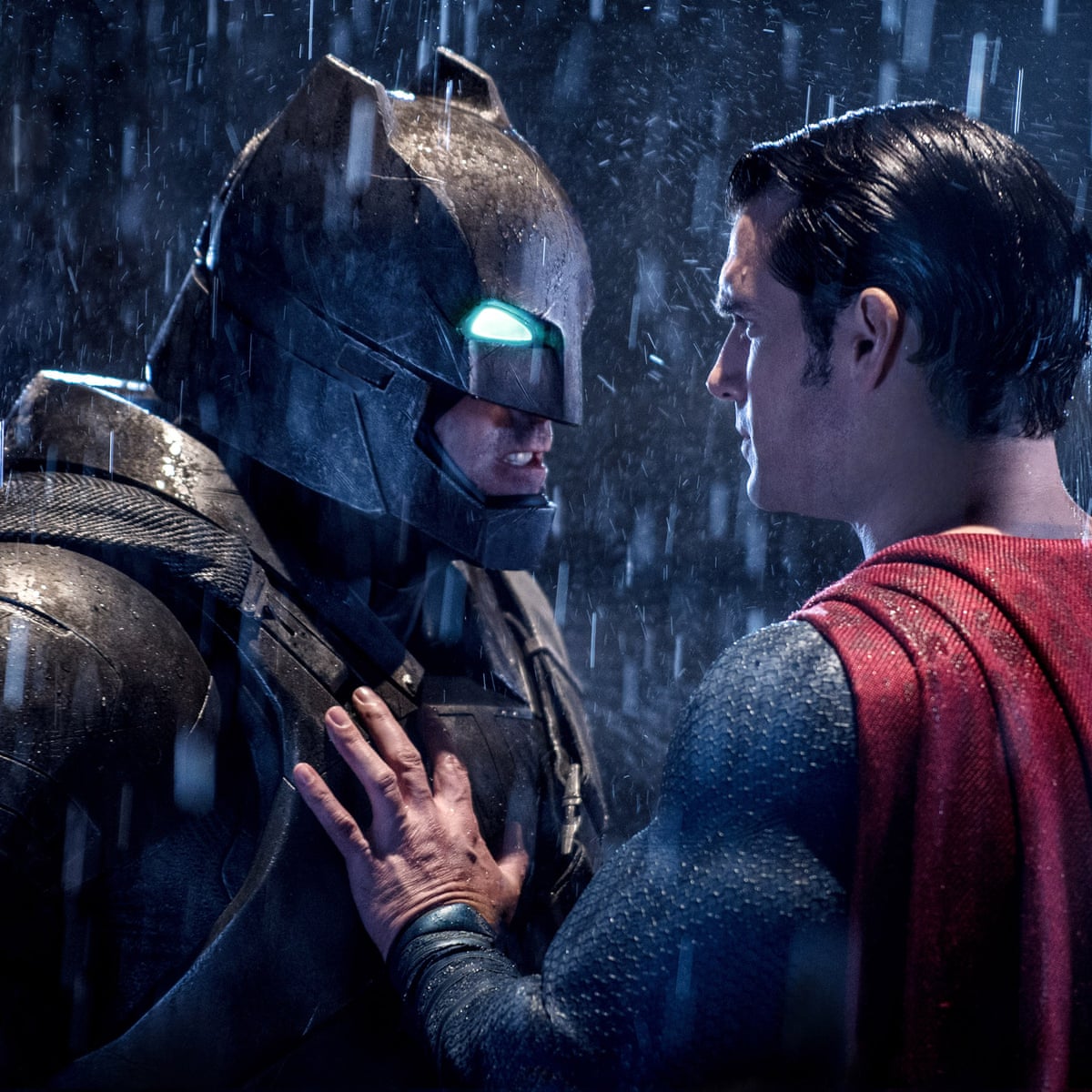Rumor: Henry Cavill Wants To Return As Superman In Live-Action Injustice Movie - Bounding Into Comics