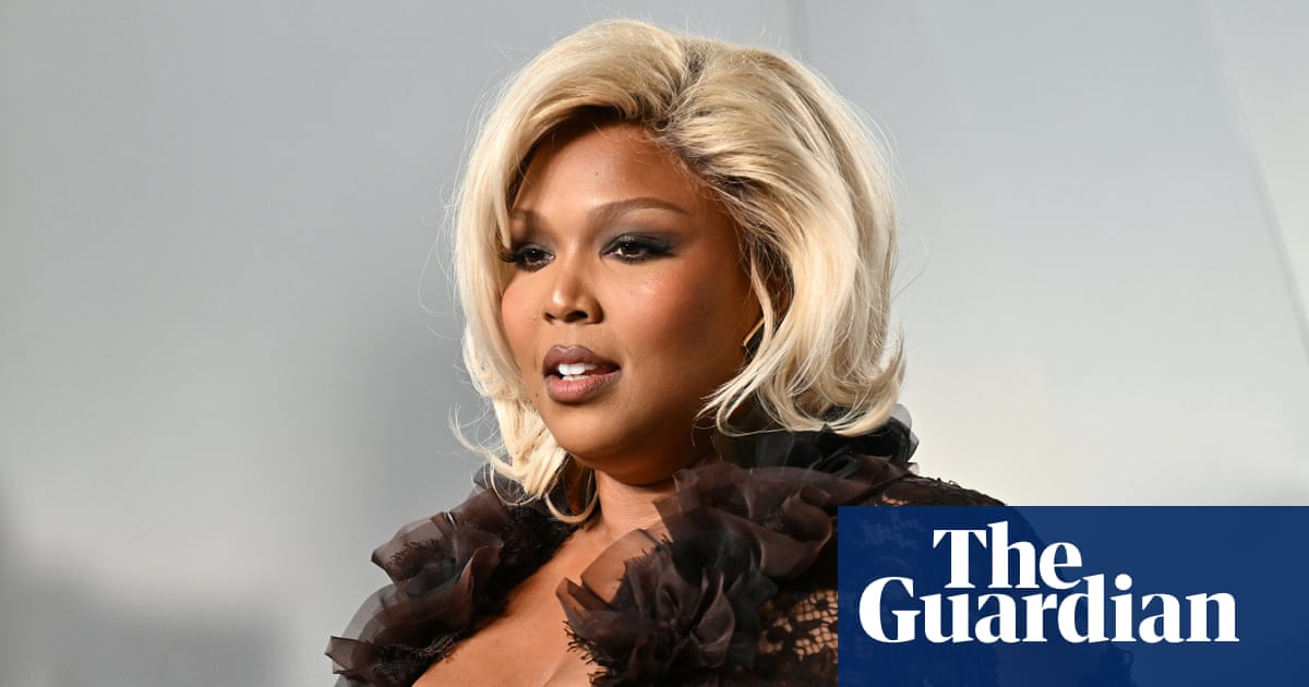 Federal judge dismisses lawsuit against Lizzo brought by former wardrobe stylist