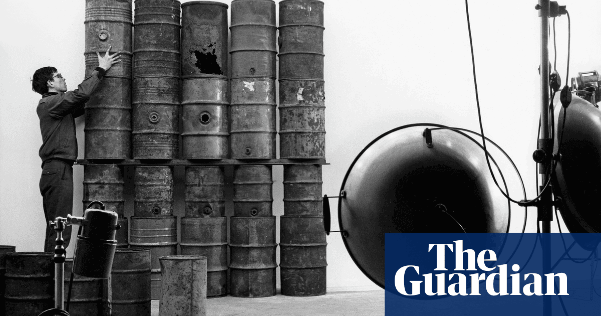 Christo before Christo: Paris exhibition reveals artist’s earlier works