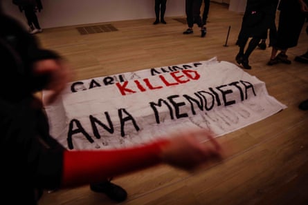 ‘Carl Andre killed Ana Mendieta