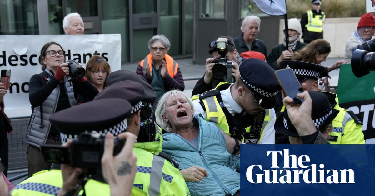 More than 100 protest against Palestine Action ban outside US embassy in London