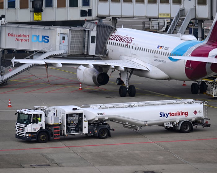 Air fare rises ‘inevitable’ as airlines face extra $100bn jet fuel bill this year