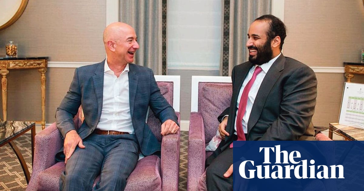 Jeff Bezos Hack Amazon Boss S Phone Hacked By Saudi Crown Prince
