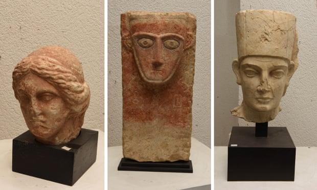 Swiss authorities have confiscated artefacts the Geneva prosecutors office says were stolen from Yemen, Libya and the ancient city of Palmyra in Syria.