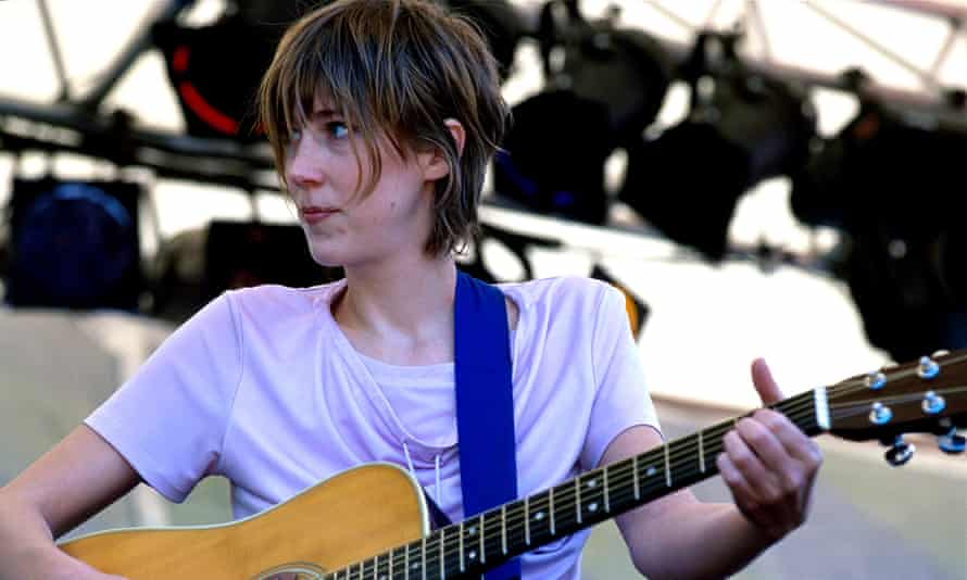 Orton on stage at Big Day Out in in Melbourne, Australia, 2000.