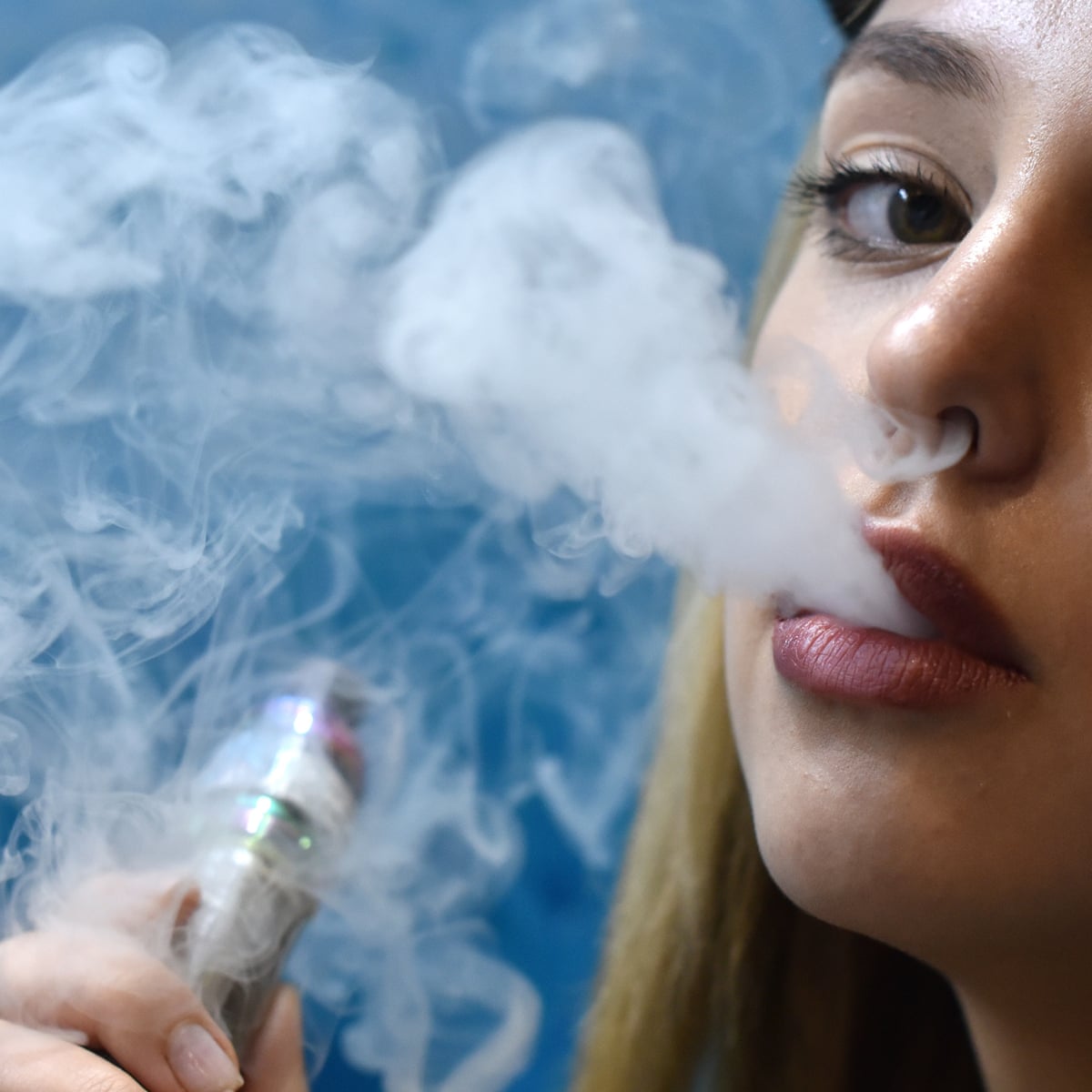 vride Blossom chauffør Child vaping risks becoming 'public health catastrophe' in UK, experts warn  | E-cigarettes | The Guardian