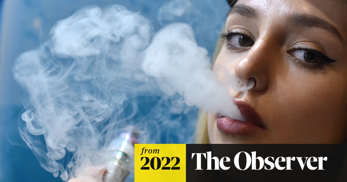 Child vaping risks becoming 'public health catastrophe' in UK, experts warn | Vaping | The Guardian Child vaping risks becoming 'public health catastrophe' in UK, experts warn | Vaping | The Guardian