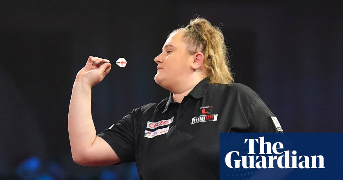 Beau Greaves stuns Luke Littler in PDC world youth championship thriller