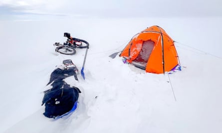 Italian ultra-endurance cyclist Omar Di Felice on his last trip to Antarctica