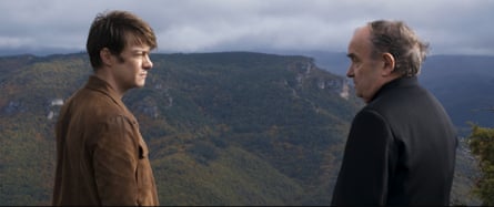 Félix Kysyl as Jérémie, Jacques Develay as the Abbé in Misericordia