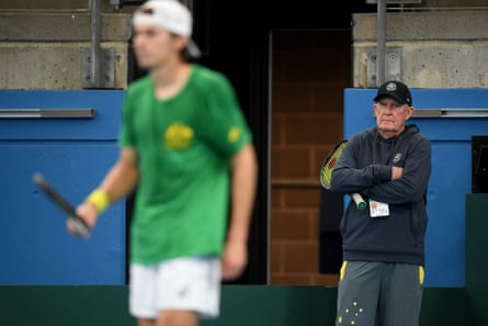 Tony Roche watches on as Alex de Minaur practices with Australia before a Davis Cup qualifier against Hungary in 2022