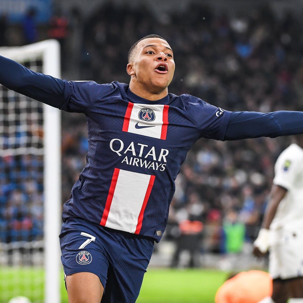 Ligue 1 roundup: Mbappé equals PSG goals record in crucial win at ...