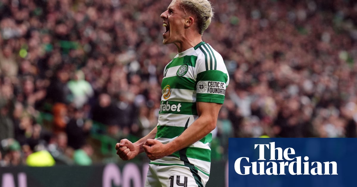 Scottish Premiership: Celtic break Hearts but Aberdeen keep pace at top Scottish Premiership: Celtic break Hearts but Aberdeen keep pace at top