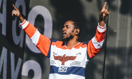 Kendrick Lamar perfoming in London, 2016.