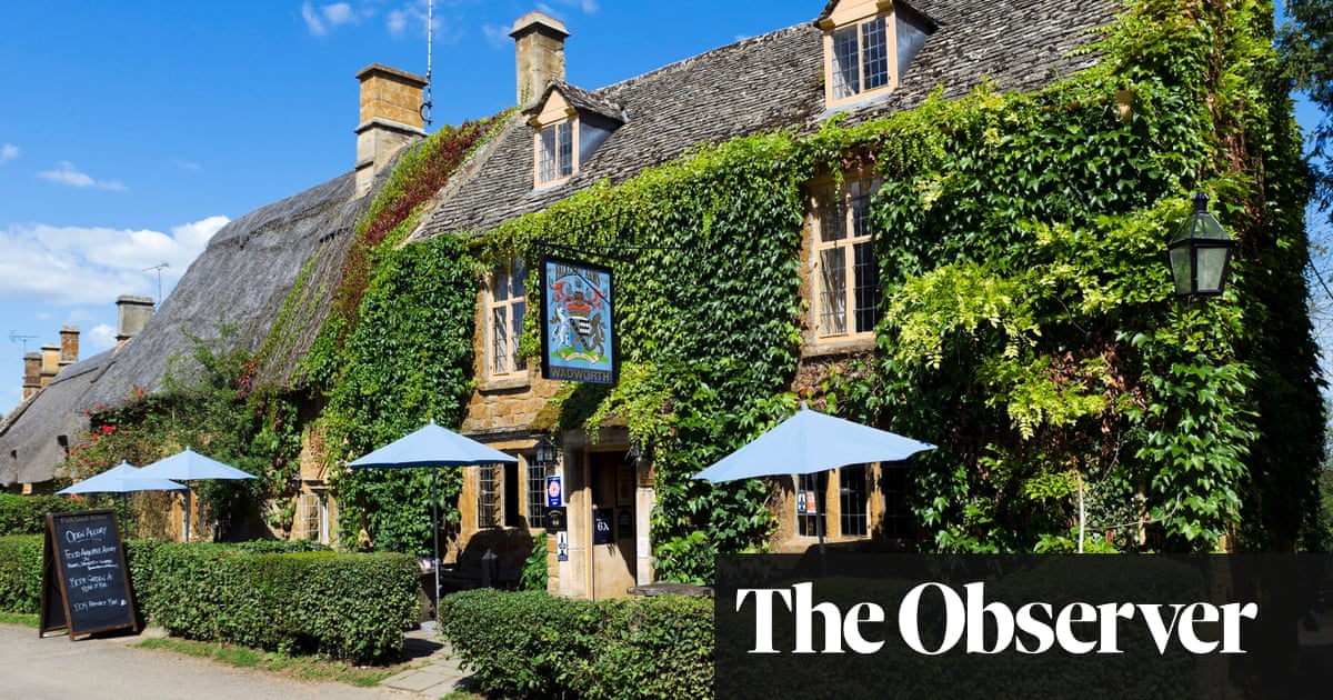 Classic UK country pubs for an easy weekend getaway