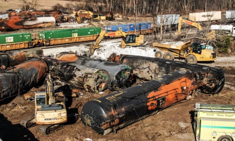 Levels of carcinogenic chemical near Ohio derailment site far above safe limit