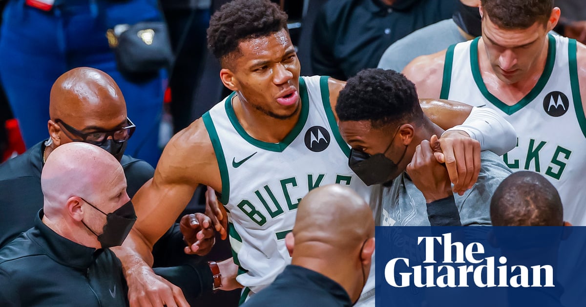 Hawks thrash Bucks to tie East finals as Antetokounmpo leaves with knee injury