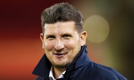 Nottingham Forest sportsdirektør Filippo Giraldi er på banen.