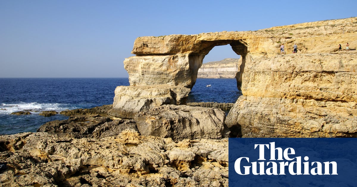 'It's heartbreaking': Maltese mourn collapse of Azure Window arch