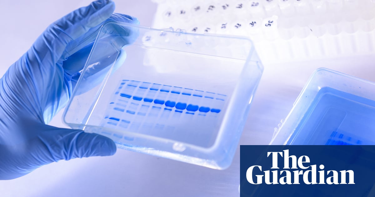 UK scientists enrol volunteers for coronavirus vaccine trial