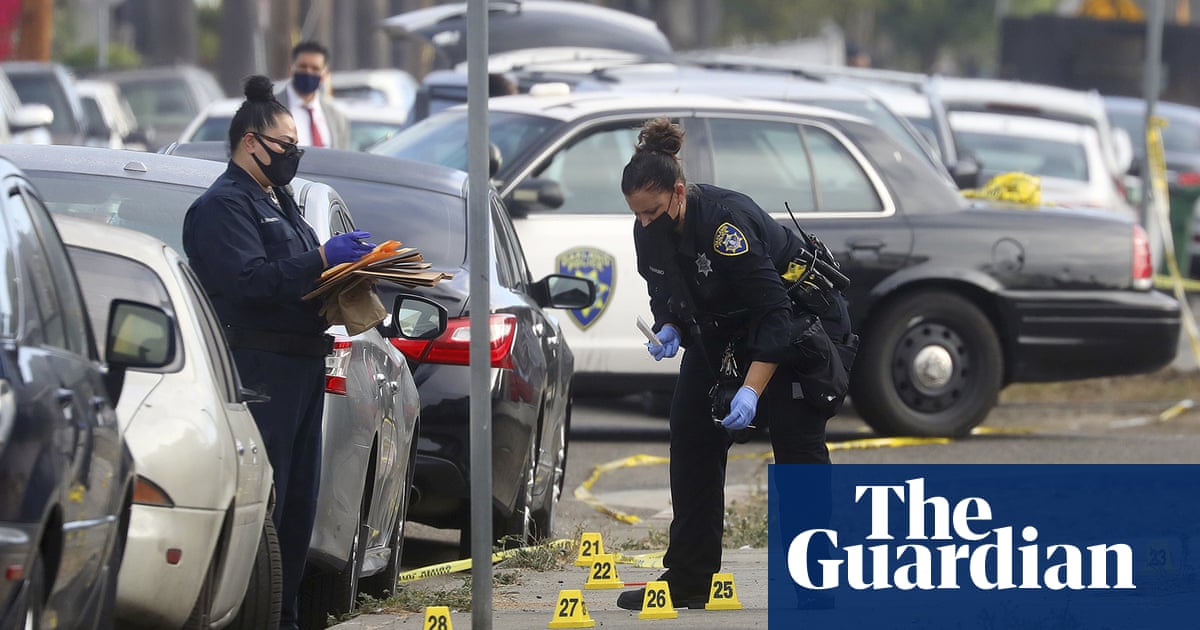 Surge in gun violence is stress test for Oakland’s defund the police campaign