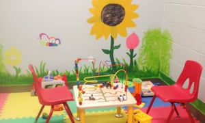 us detention facility restricts use of crayons for migrant children