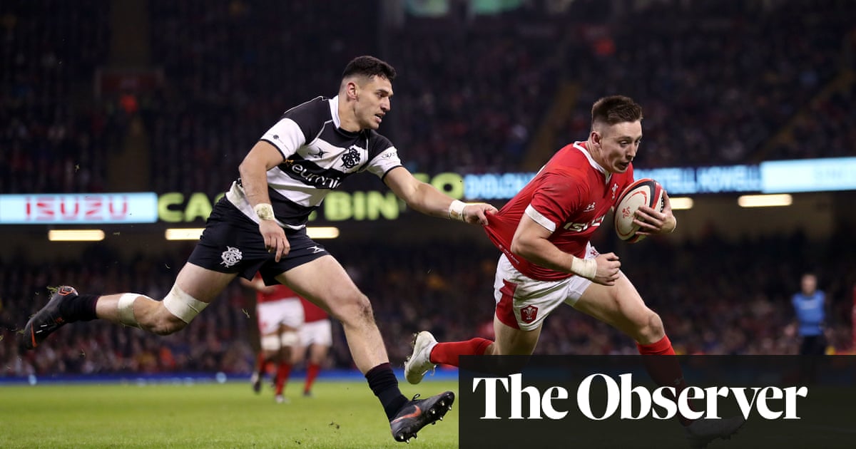 Wales hold on to beat Barbarians in Warren Gatland’s goodbye
