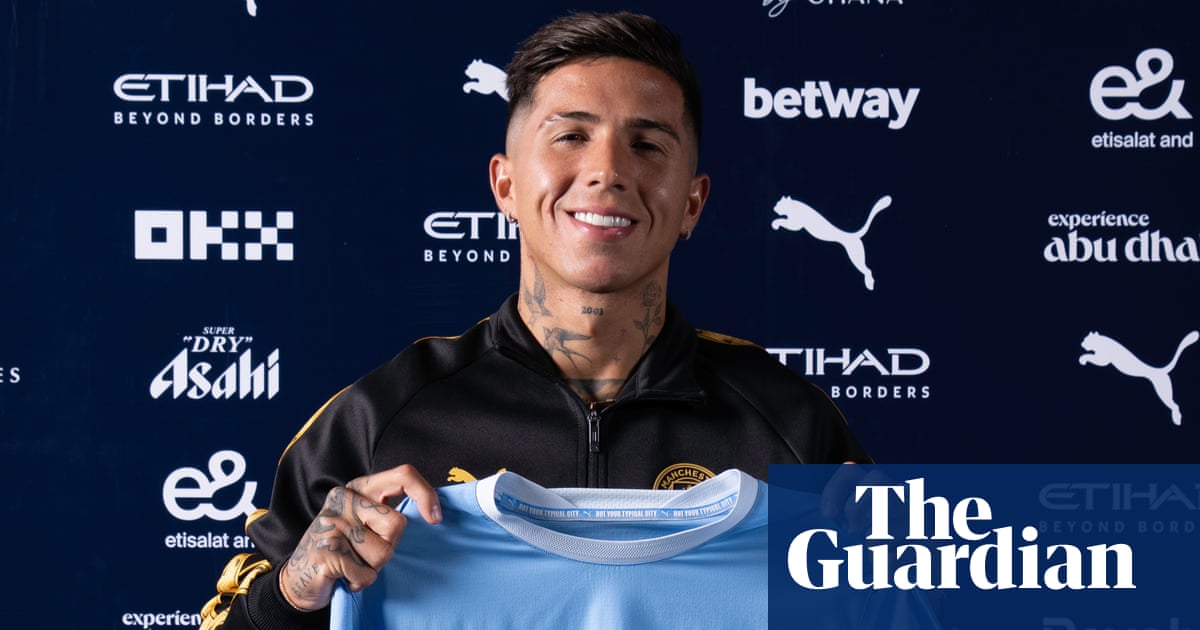 Fernández completes record-equalling £125m move from Chelsea to Manchester City
