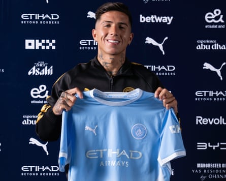 Enzo Fernandez Signs for Manchester City