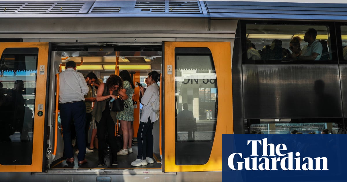 Sydney trains hit by widespread delays and cancellations on election night