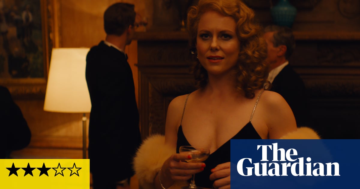 The Spy review – a showbiz star goes undercover in the Third Reich