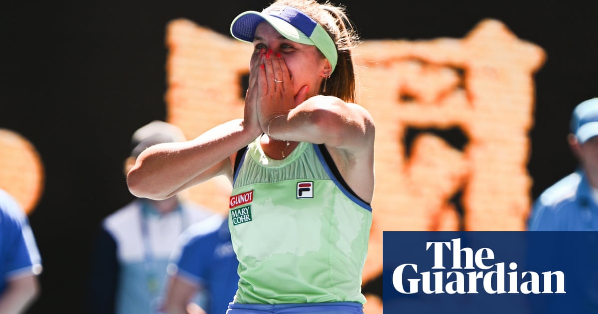 Garbiñe Muguruza and Sofia Kenin rip up script to reach Australian Open final