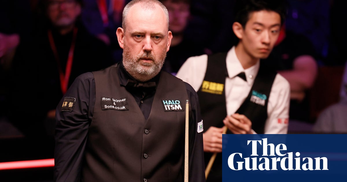 Mark Williams outlasts Wu Yize to make World Snooker Championship last-16