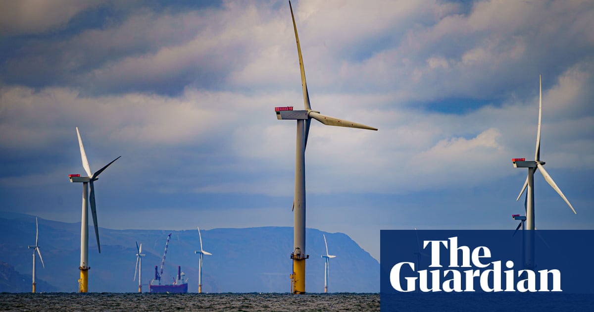 Share of electricity generated by fossil fuels in Great Britain drops to record low