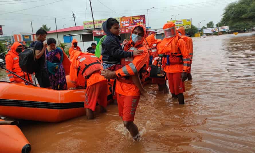 Greece expresses condolences to India for fatal floods 6 National disaster response force personnel rescue people in the Chiplun area in the western Indian state of Maharashtra on Friday