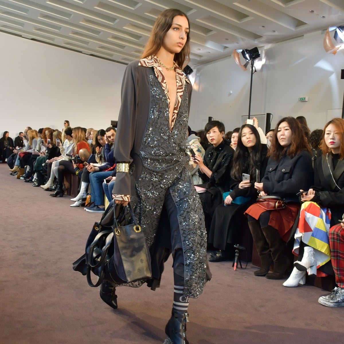 ode to the 70s at Natacha Ramsay-Levi's sophomore Chloé collection | Fashion |
