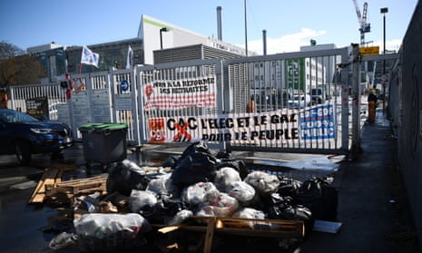 Piles of rubbish at the entrance to an incineration plant in Ivry-sur-Seine