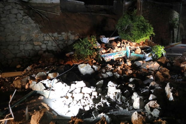 Aftermath of the earthquake in Acapulco. Photograph: David Guzman/EPA