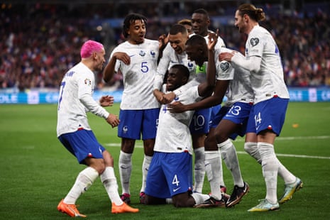 France v Netherlands, Sweden v Belgium: Euro 2024 Qualifiers – live | Euro 2024 qualifying 1 Dayot Upamecano celebrates with his teammates after scoring his team's second goal.